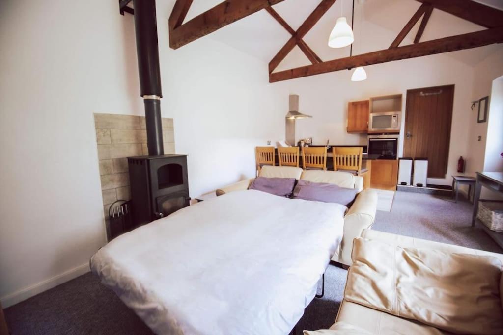 Foy Cosy Cottage On Banks Of River Wye מראה חיצוני תמונה