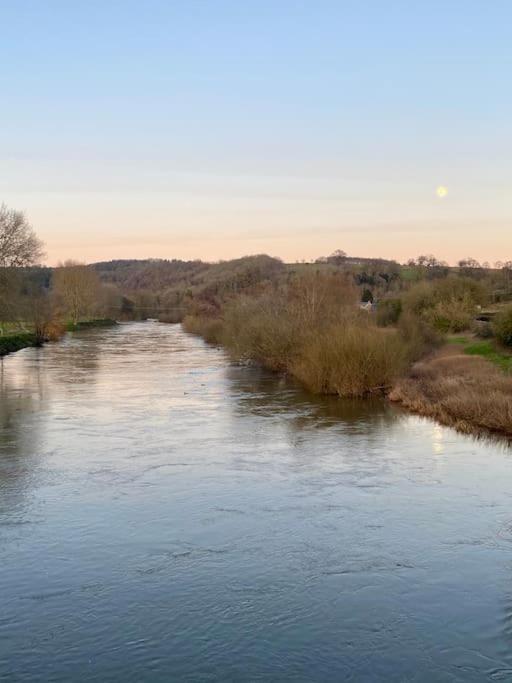 Foy Cosy Cottage On Banks Of River Wye מראה חיצוני תמונה